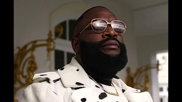 RICK ROSS - CHAMPAGNE MOMENTS (OFFICIAL DRAKE DISS)