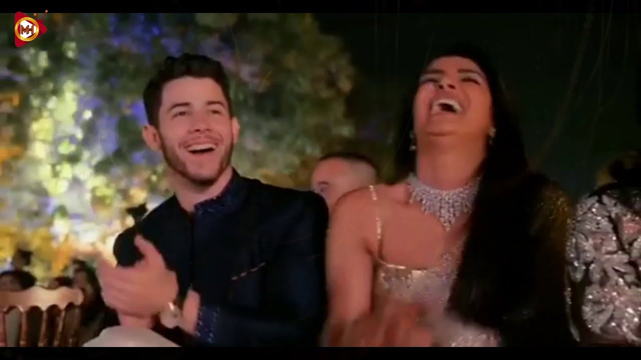 bollywood latest news mantra Oscars 2019: Priyanka Chopra and Nick Jonas at the Vanity Fair after party