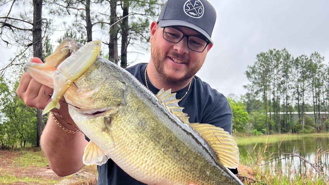 Mike Gilbert's Favorite Ways To Fish The DRT Tiny Klash Hi To Catch More  Fish! 