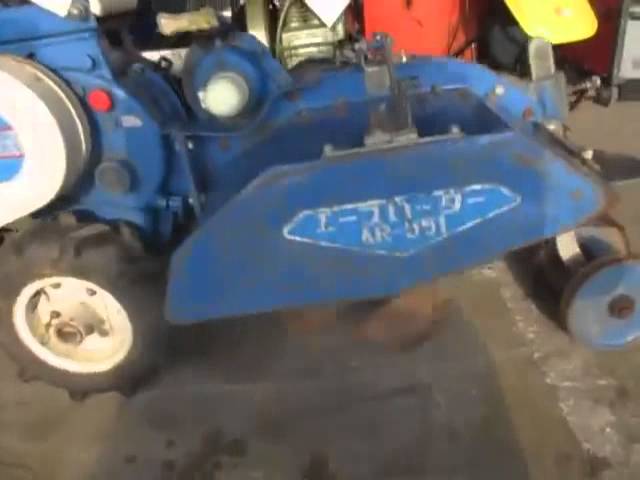 1 ISEKI AR 551エースローター 耕運機 - YouTube