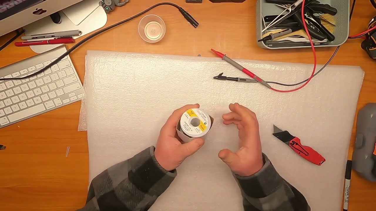 Kester solder wire unboxing / Похвастушки. Распаковка нового припоя от Kesler.