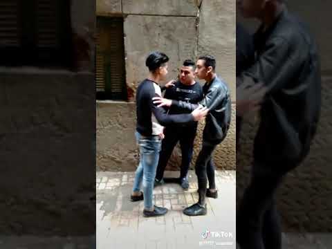 ملحوظه هو معندهوش اخوات بناات