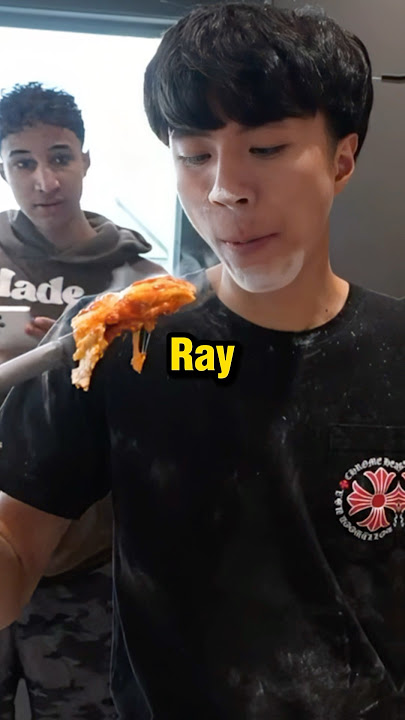 Tota ROASTED Ray Using Google Translate 😂
