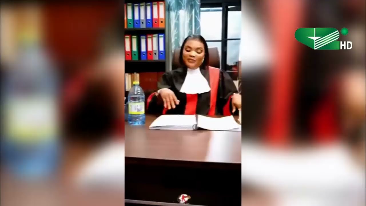 PORTE 112 : TRIBUNAL DES COUPLES