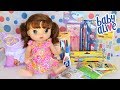 BABY ALIVE SOPHIA MOSTRANDO SEU MATERIAL ESCOLAR PARA VOLTA ÀS AULAS