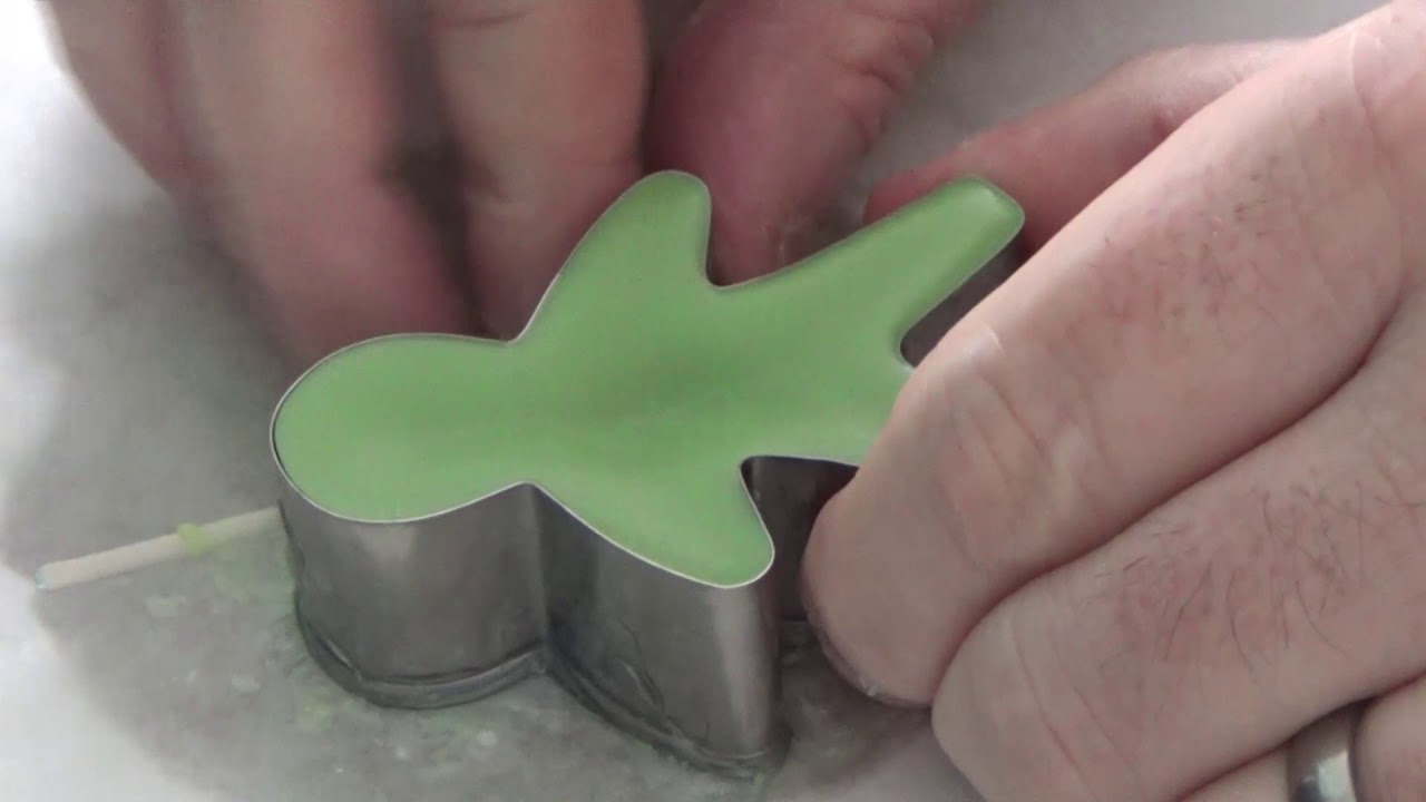 Cookie Cutter Candle - YouTube