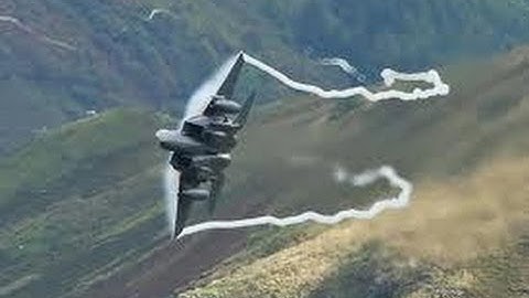 Mach loop 2014  F15s, FAF Mirage & GR4 Tornados.