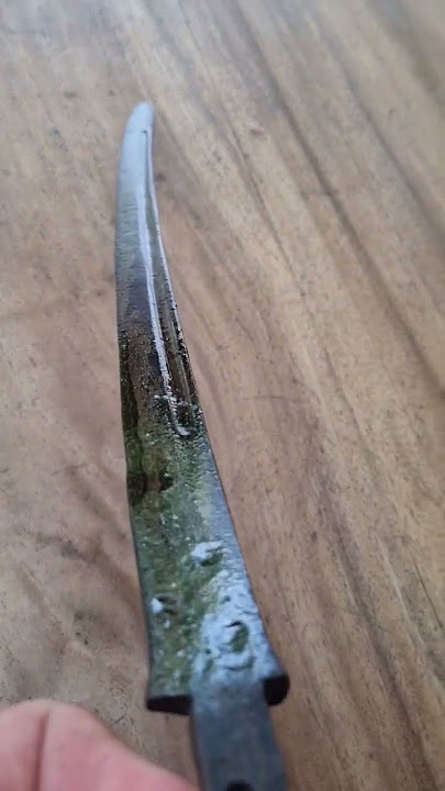 War Sabre: Balinese Klewang, The Crane Wings style Sabre.