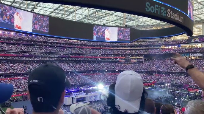 Kendrick Lamar Performs His Hit Song 'Alright' During Super Bowl Halftime  Show 2022: Photo 4705036, 2022 Super Bowl, Kendrick Lamar, Super Bowl  Photos