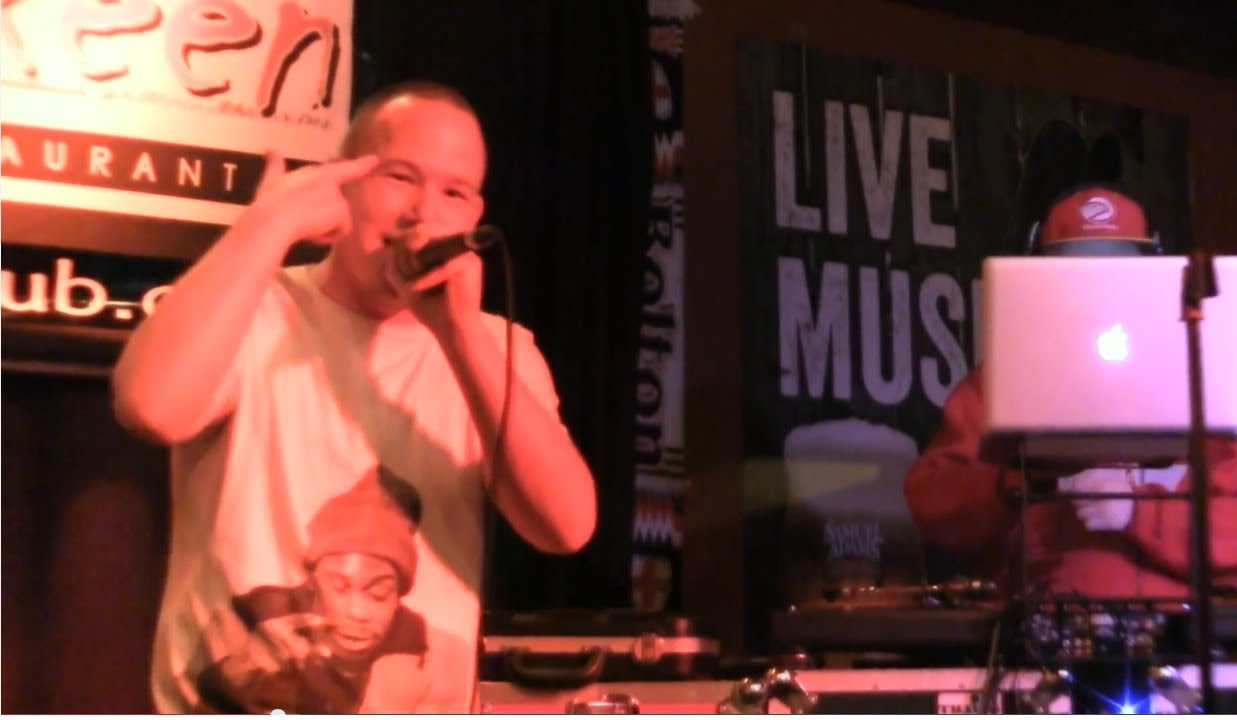 MIKE WING Live @ The Shaskeen 05/18/14