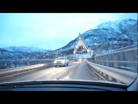 Video: Vyhrajte Zimu S Bundou Tromso Značky Aether