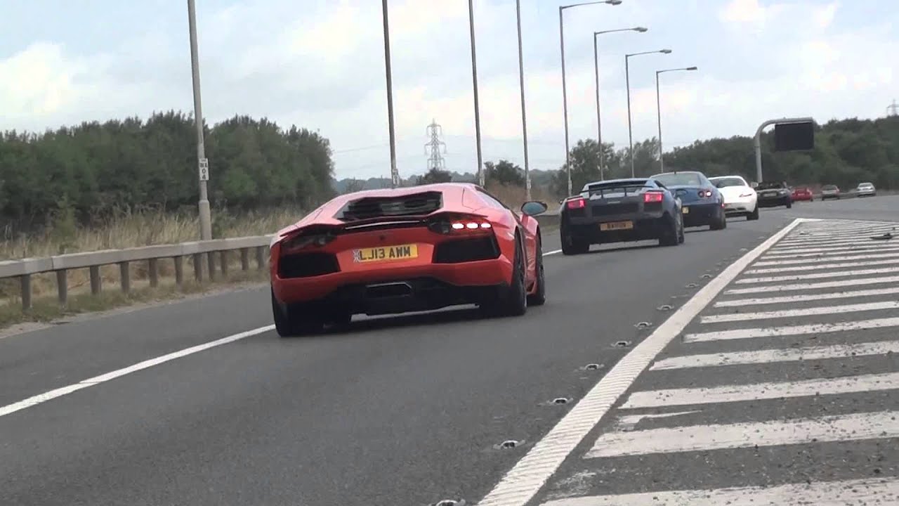 INSANE SOUNDS! Supercars BLAST to Wilton House!!!