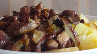 Обалденно вкусные маслята жареные в сметане Обалденно вкусные маслята жареные в сметане