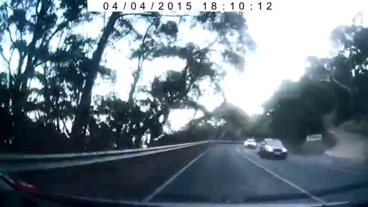 The Great Ocean Road 03 * Memorial Arch at Eastern View to Lorne