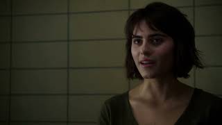 Elementary 4x07 - Sherlock talks to Cassie
