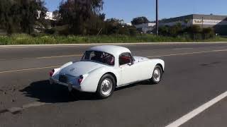 1960 MG MGA Coupe - Drive