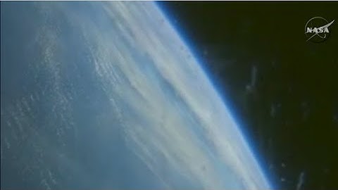 Nasa’s Orion spaceship makes splashdown