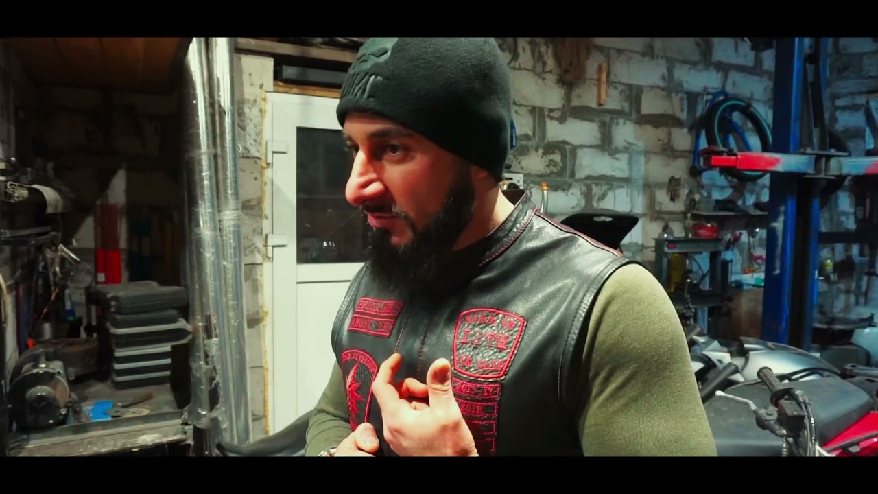 Road Glide 2021 и Road King 2020