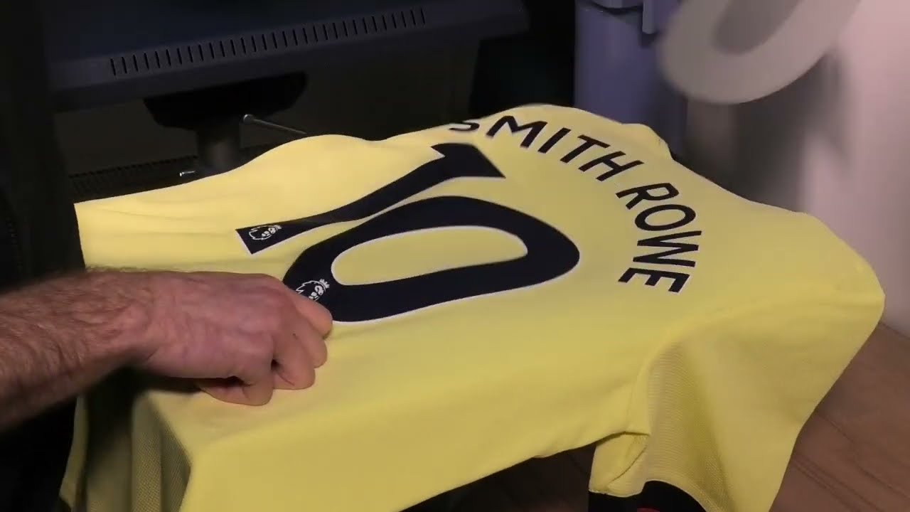 Emile Smith Rowe 10 Official Arsenal Away Jersey 2021/22