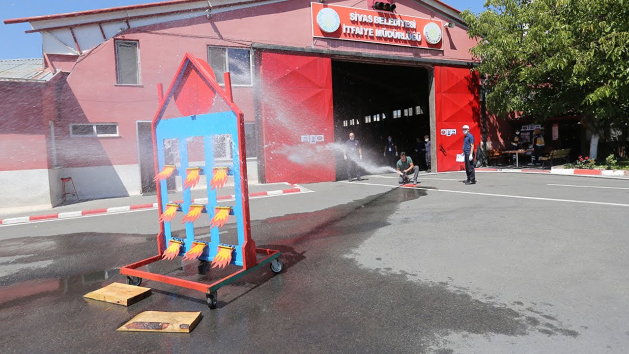 İtfaiye eri olmak için ter döktüler