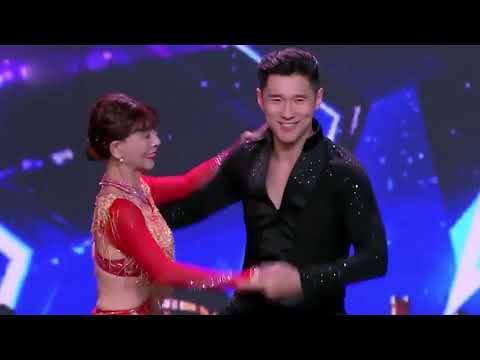 78岁奶奶穿高跟鞋秀拉丁舞，高难度动作震惊全场，杨幂懵了！