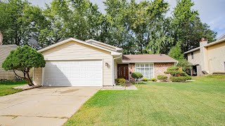 1040 Borden Drive, Roselle, Il 60172