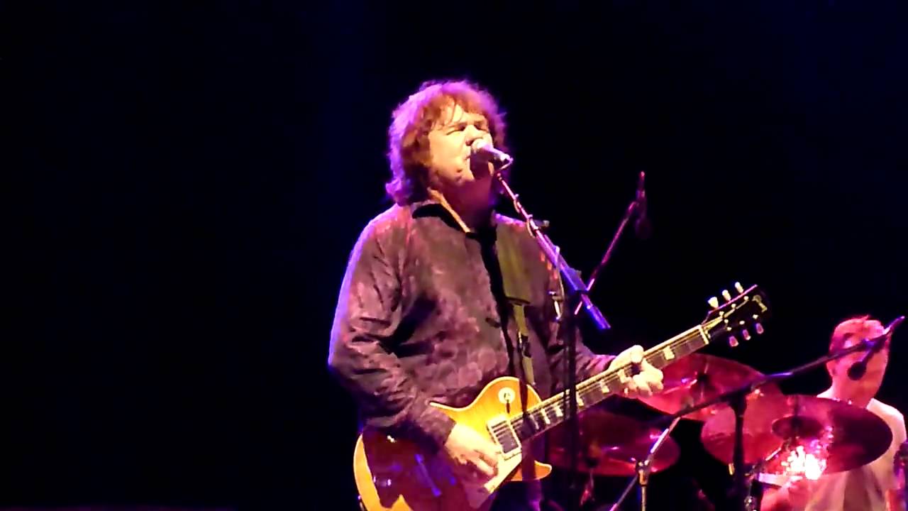 GARY MOORE - empty rooms AT GENOA 26.7.10-  00001.MTS
