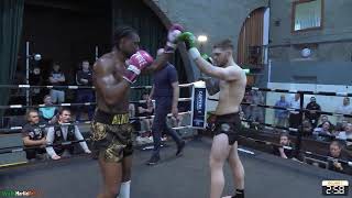 Joshua Akingbade vs Liam Devaney - Capital 1: Origins Edition screenshot 3