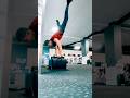 Handstand edit😂💪 #bodypowertraining #calisthenicsgym #motivation #handstand #skills #fyp