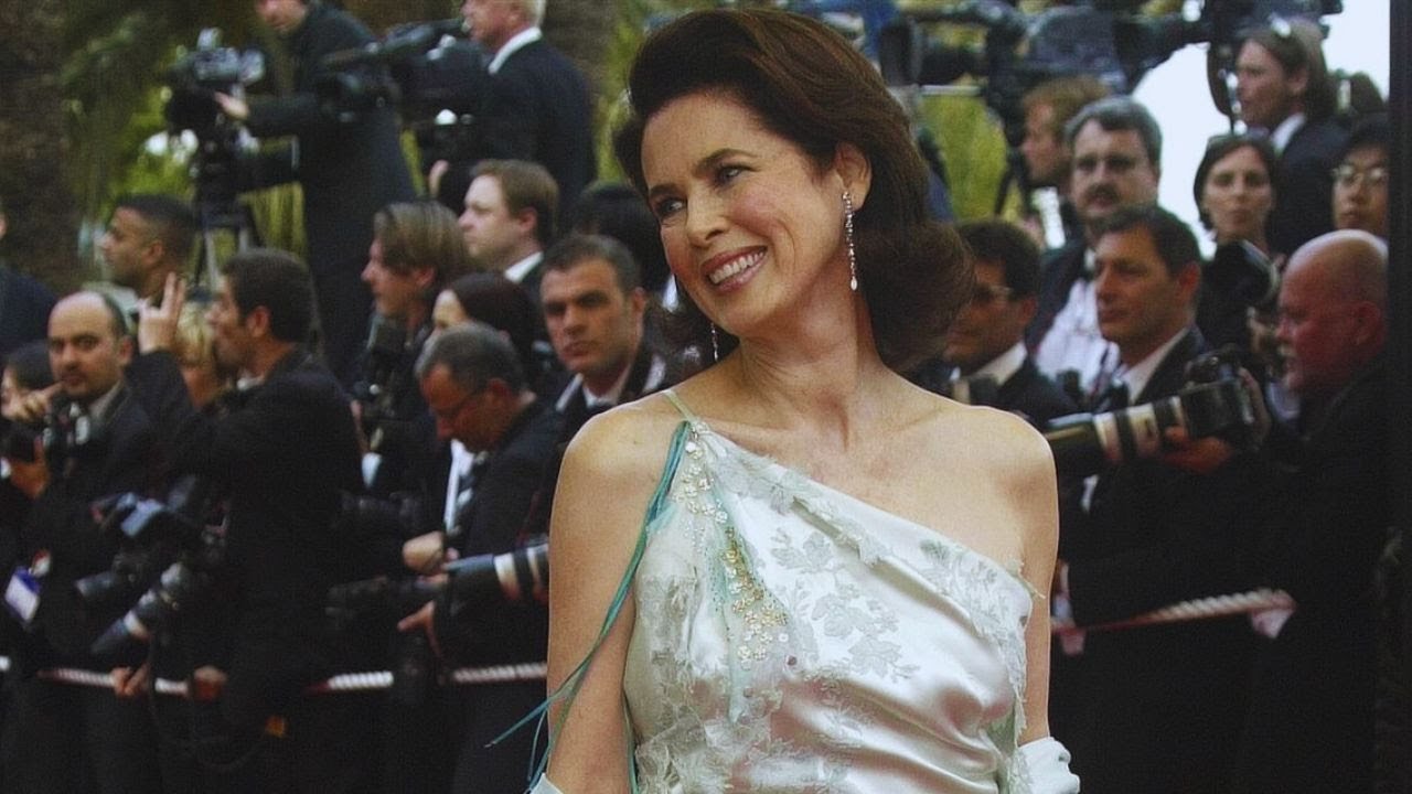 Dayle Haddon: Age-Defying Icon Passes Away at 76 - A Tribute