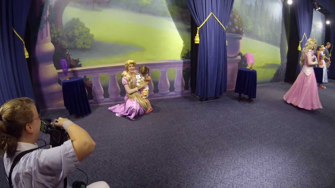 Meeting the Princess' with Lia 2013