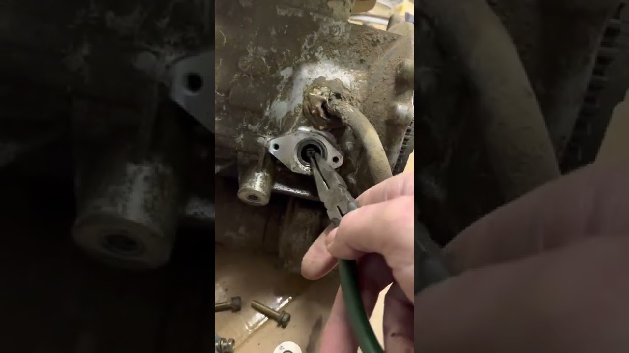 2003 Polaris Trailblazer Oil Injection Removal??? YouTube