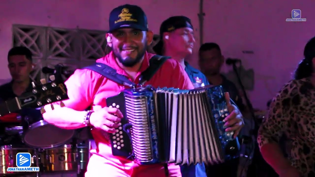 Nació el amor - Abimelec Nuñez en la Fiesta de Junier Gordón y flia - Las Minas de Penonomé