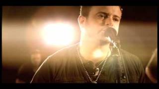 Wade Bowen - Trouble (Official Music Video) chords