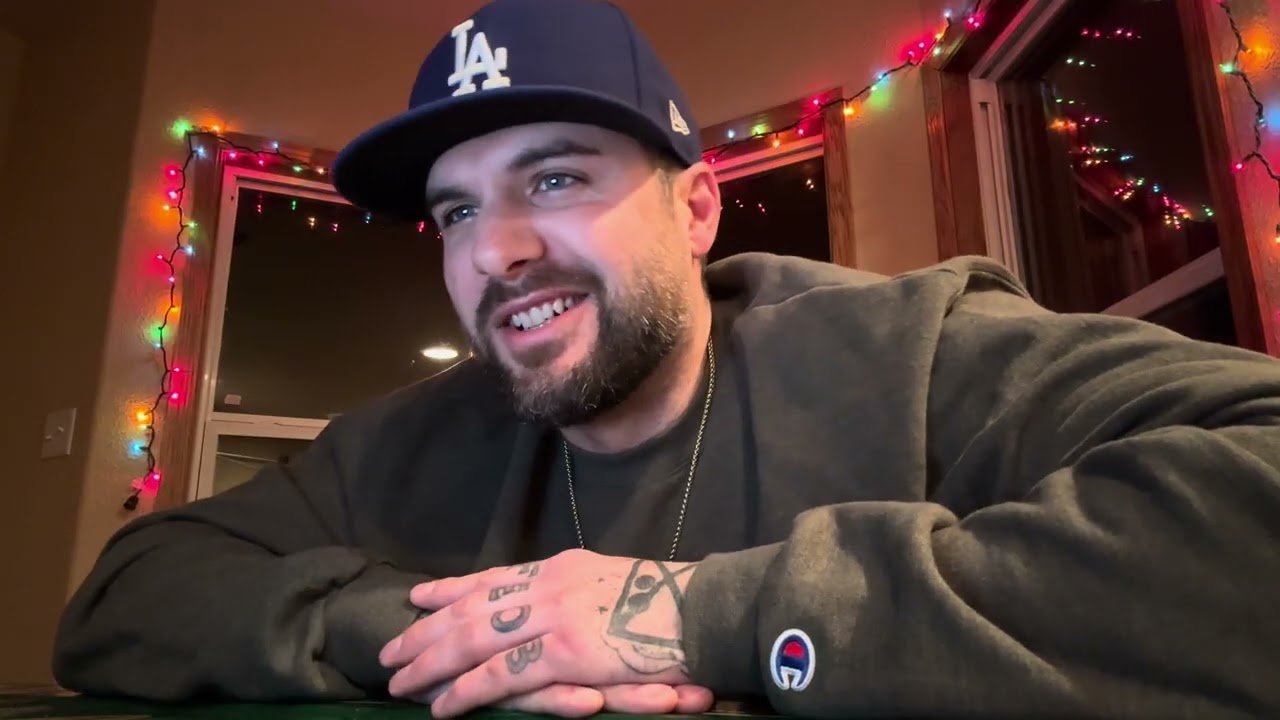 MMA nerds, calling your mom, and hoodrat kids