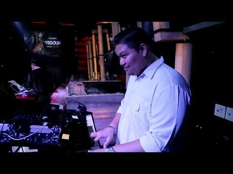Cakra Khan ft. Fahmi - Butiran Debu medley Karna Su Sayang & Mantan Terindah (Keys Cam Gerry Anake) Cakra Khan ft. Fahmi - Butiran Debu medley Karna Su Sayang & Mantan Terindah (Keys Cam Gerry Anake)
