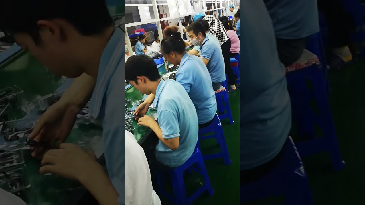 Car bluetooth FM transmitter manufacturer ----packing line