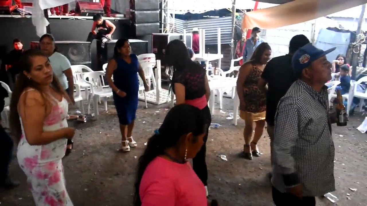 GRUPO LOS NOBLES DE SANTANA EN POTOICHAN