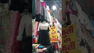 “Sarojini Nagar Shopping Vlog 🛍️ | Hidden Gems You Can’t Miss 😍”