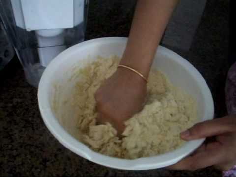 How to make dough for Roti/Chapati (Indian Bread)