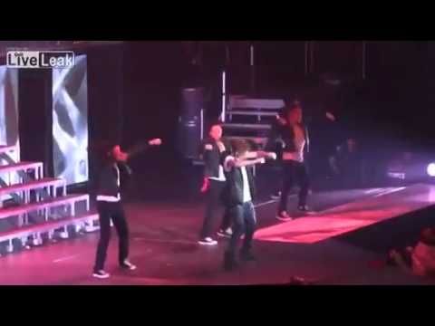 Justin Bieber Vomito En Concierto