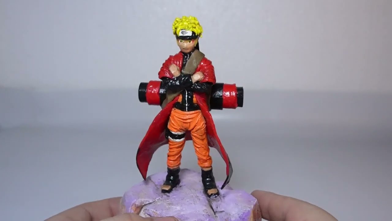 Muñeco de Naruto hecho a mano a base de plastilina