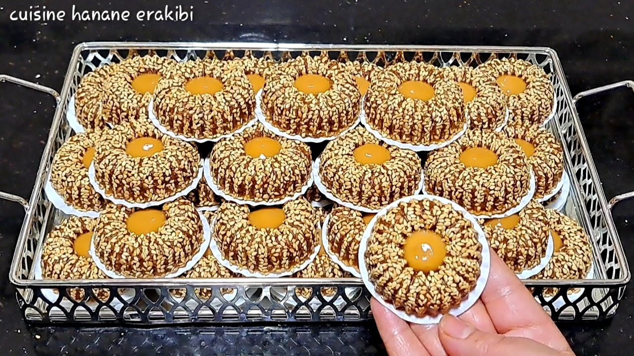 حلوة العشر دقائق بدون بيض بدون زبدة ولا زيت إقتصادية بمكونات بسيطة من أسهل وألذ الحلويات