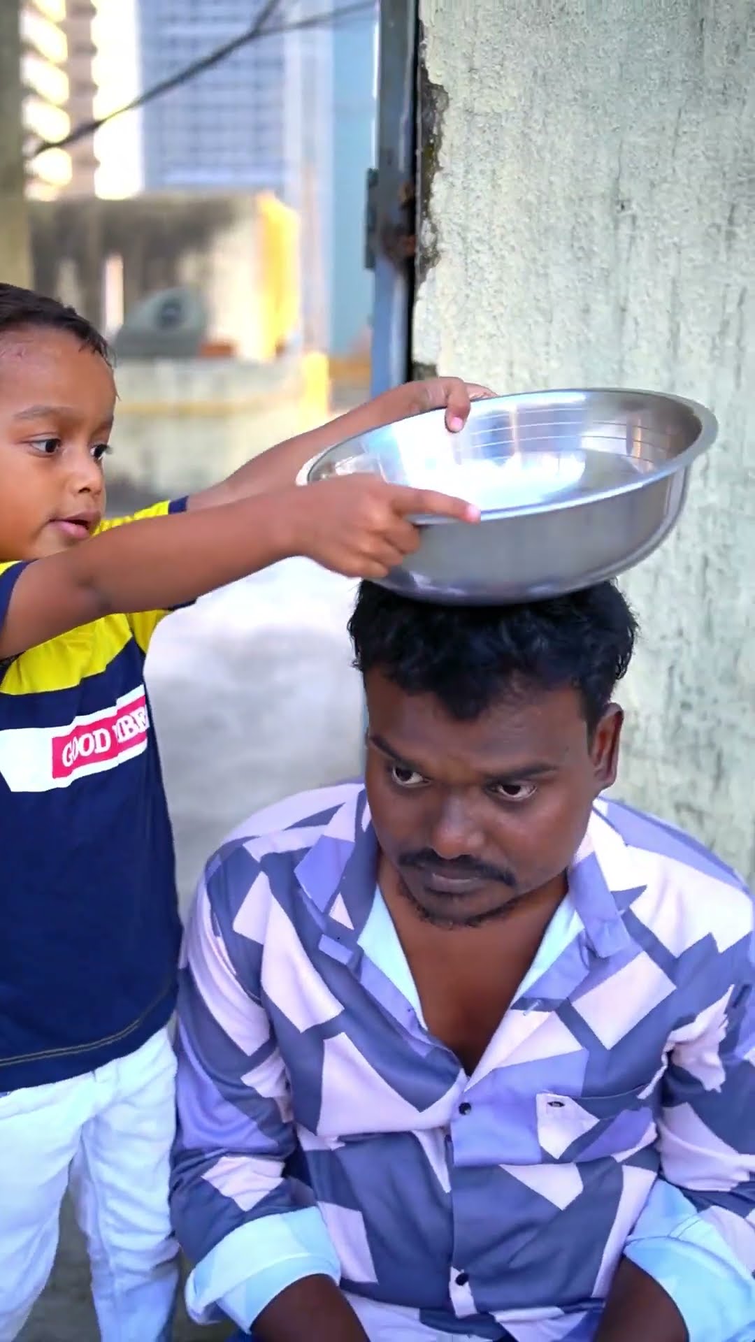 Arhaan ne bheegne se bacha liya ?? #shorts #viralvideo #viralshorts