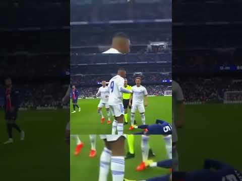 درگیری امباپه در بازی رئال مادرید مشت و لگدهایی که تماشاگران را شوکه کرد