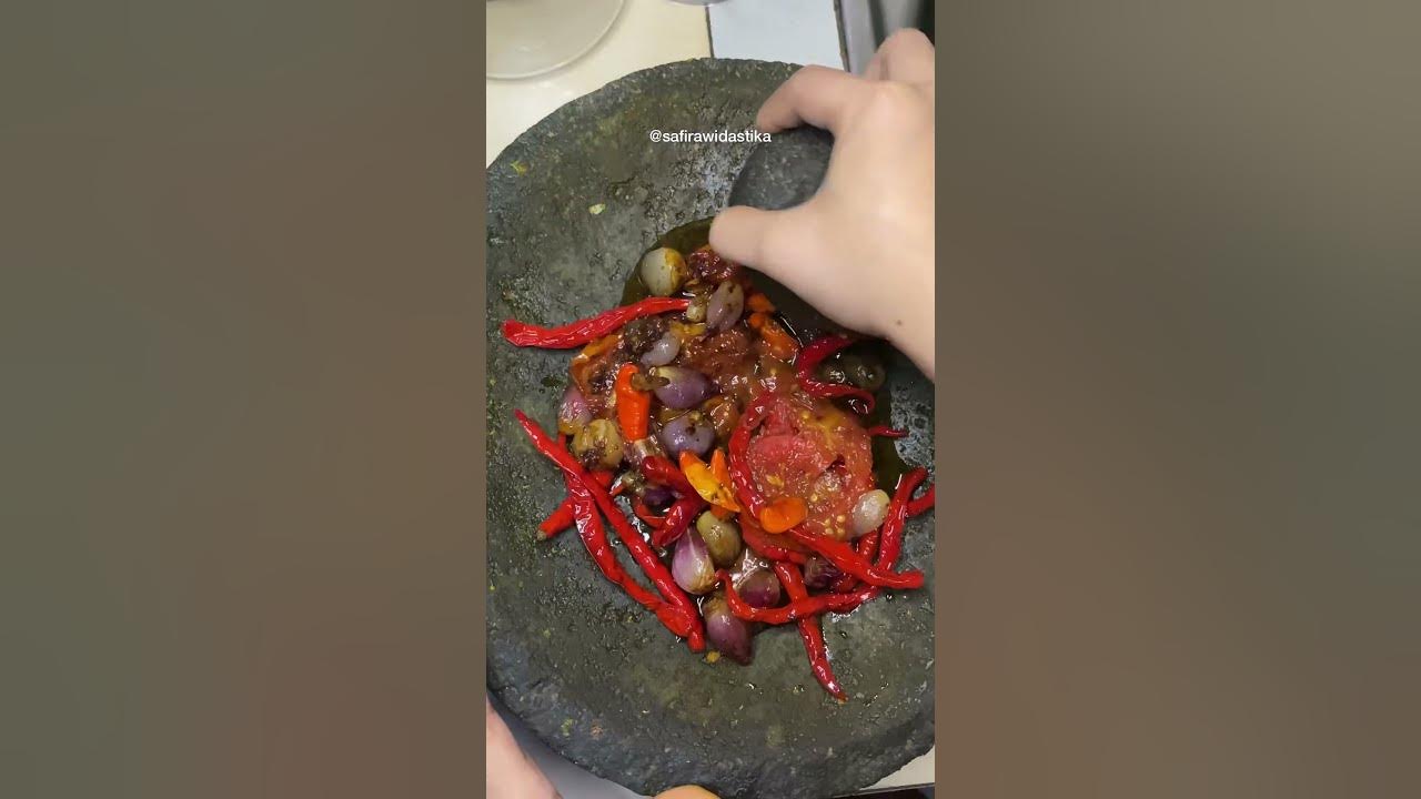 Resep Sambal Terasi/sambal tomat cocok untuk ayam goreng dan sayur asem!