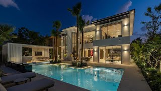 I Toured One of the MOST WELL DESIGNED Luxury Homes in DUBAI, Jumeirah Islands