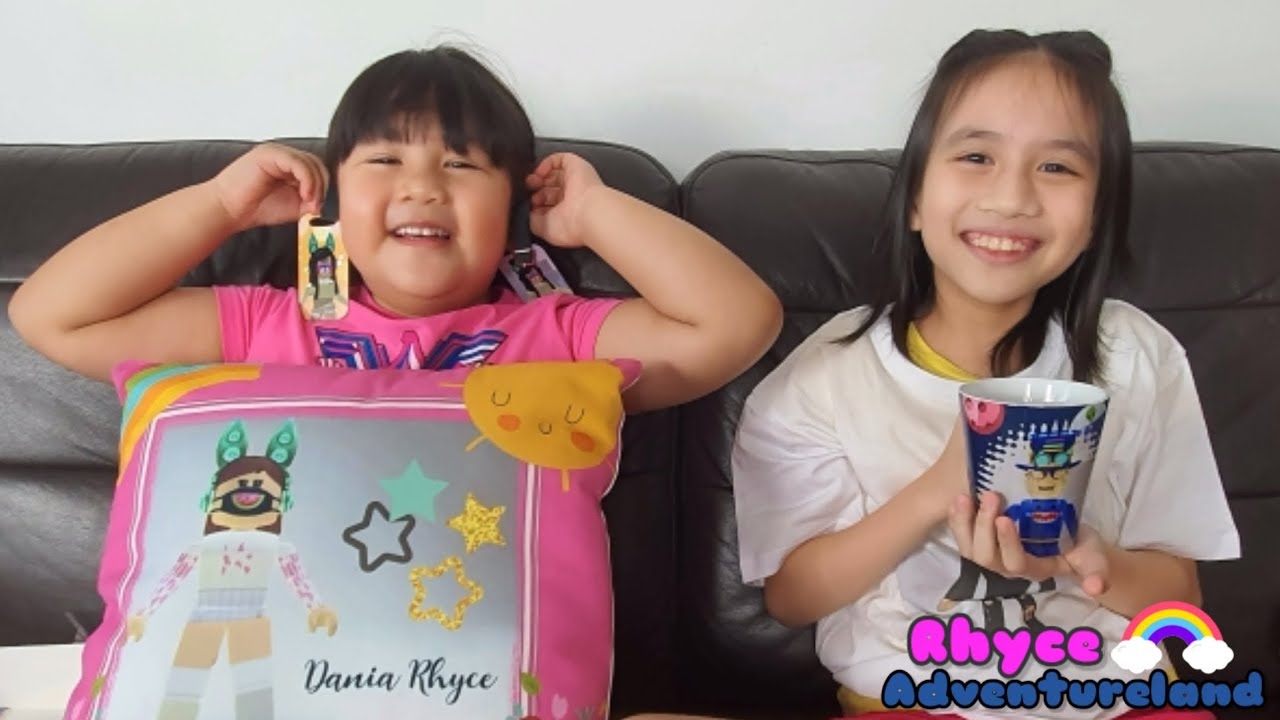 How to Create Your Own Avatar in Roblox - YouTube