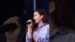 Dara Ayu  Sia Sia Merindu shorts Klip