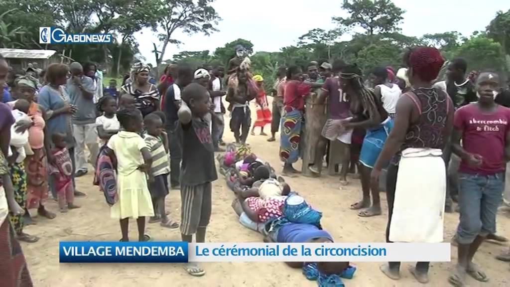 VILLAGE MENDEMBA LE CEREMONIAL DE LA CIRCONCISION YouTube